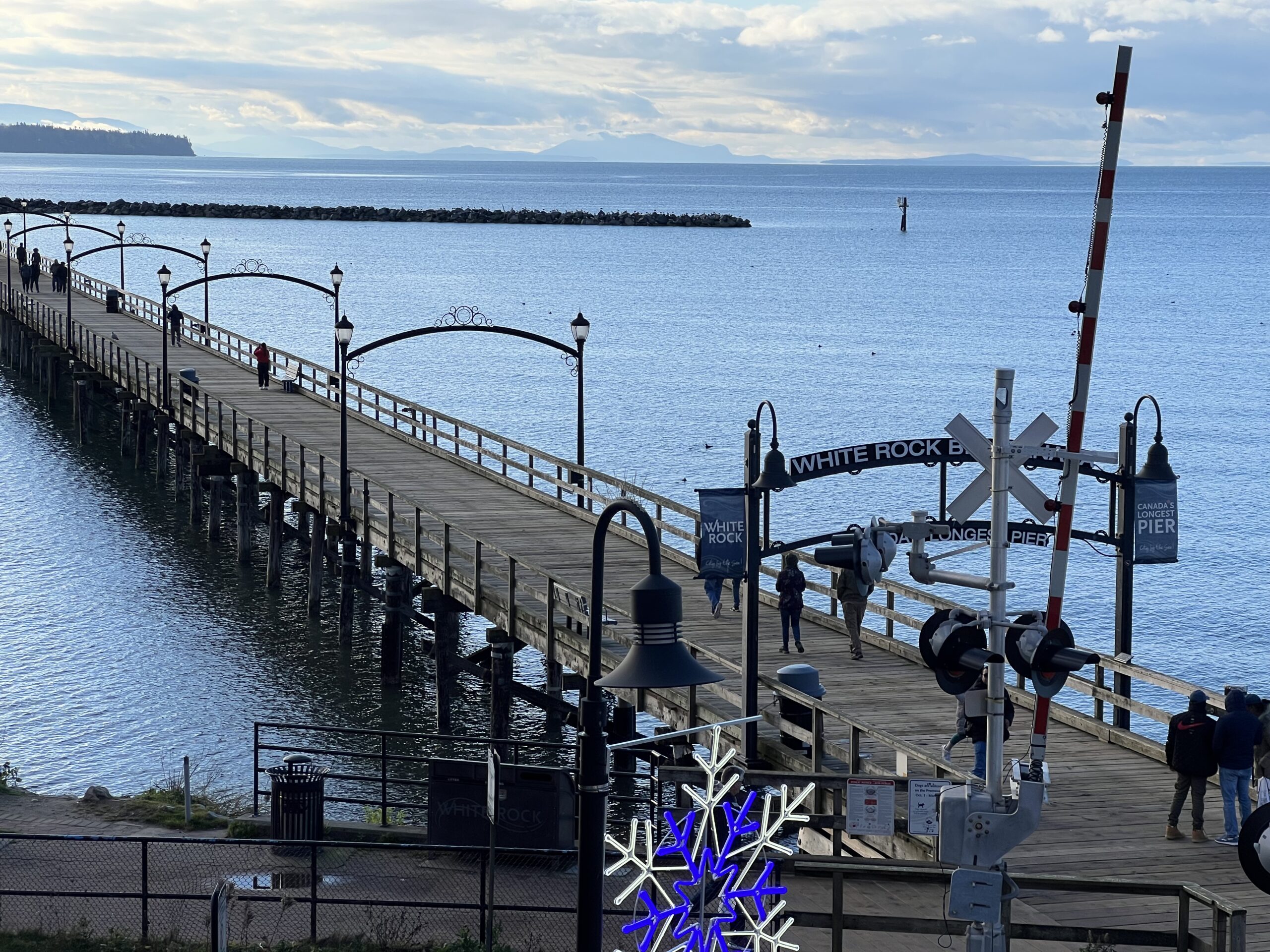 Photo of the famous White Rock Pier, the longest pier in Canada